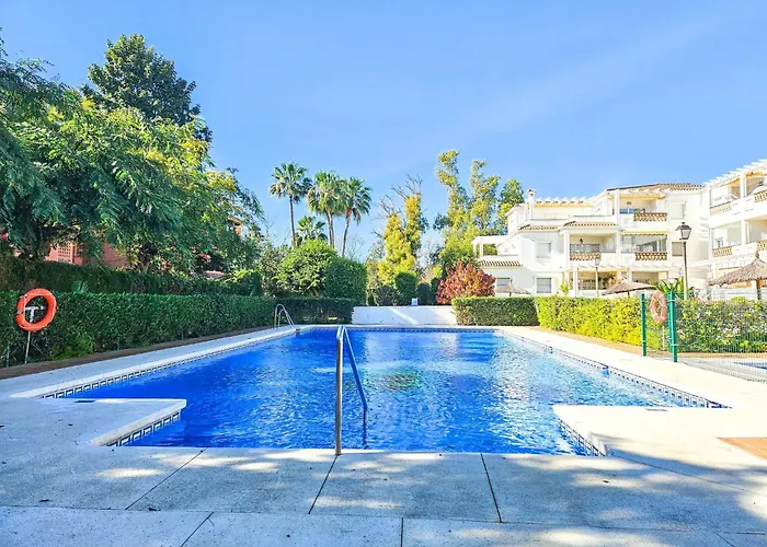 Modern 3 Bedroom Apartment In Puerto Banus