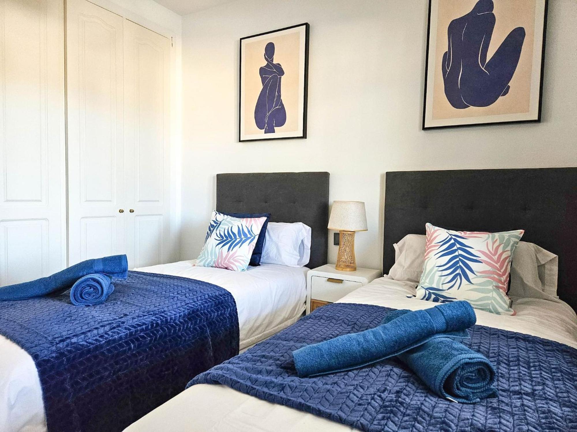 Modern 3 Bedroom In Puerto Banus * Marbella