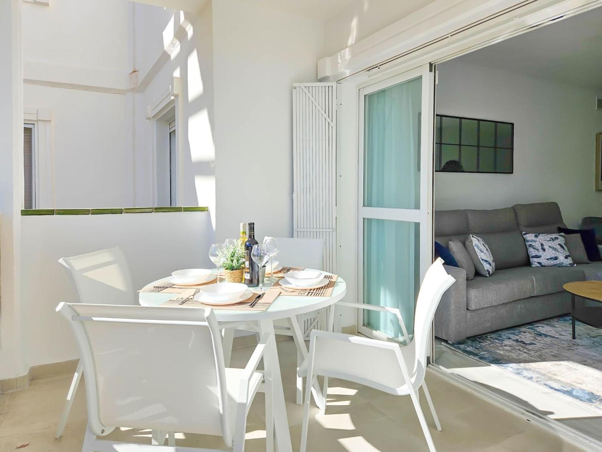 Apartment Modern 3 Bedroom In Puerto Banus Marbella