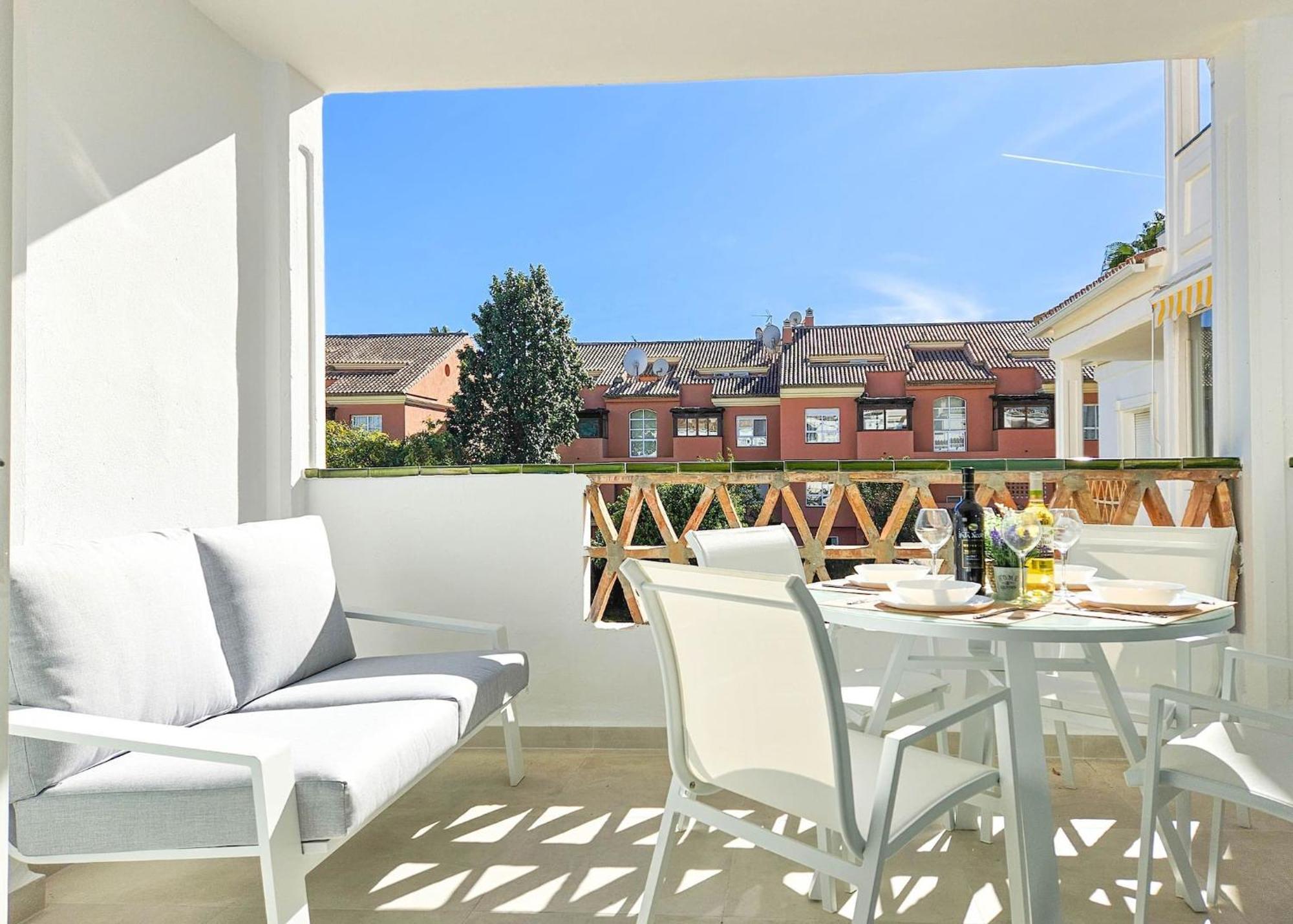 Modern 3 Bedroom In Puerto Banus * Marbella
